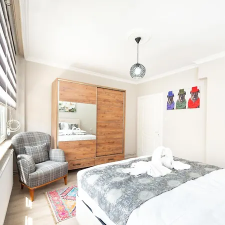 Aparthotel H-legacy Boutique 2*