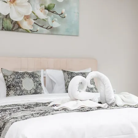 H-legacy Boutique Aparthotel 2*