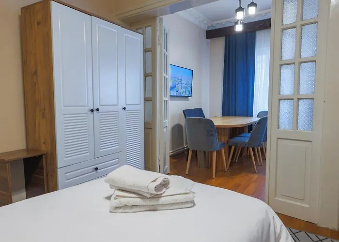 H-legacy Boutique Aparthotel 4*