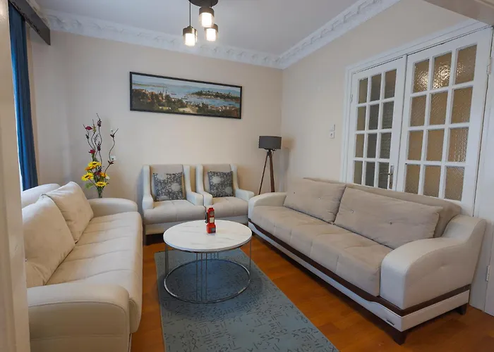 Aparthotel H-legacy Boutique 4*