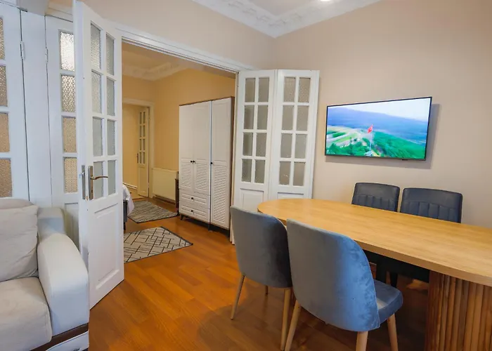 公寓式酒店 H-legacy Boutique 3*